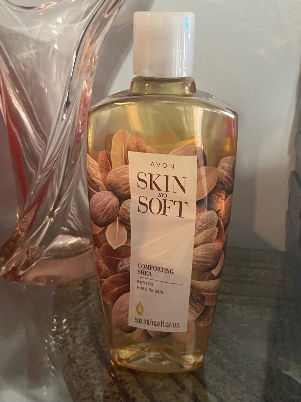 Avon Skin So Soft Comforting Shea Bath Oil - Gold and White
